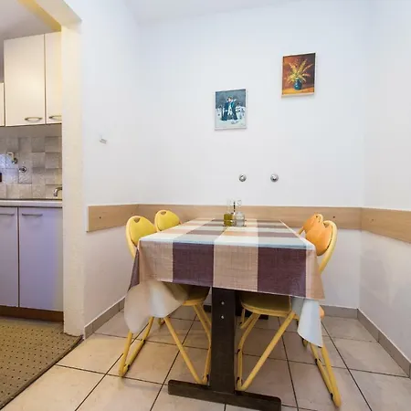Milisic Guest house 3*
